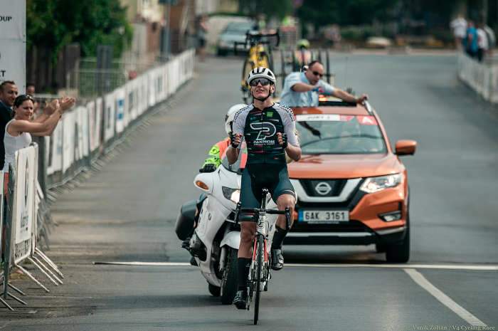 V4 Special Series 2019/2