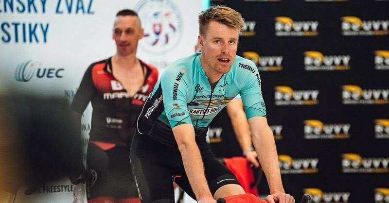 Marek Canecky törte meg a V4 eCup-sorozat magyar futamán a csehek hegemóniáját