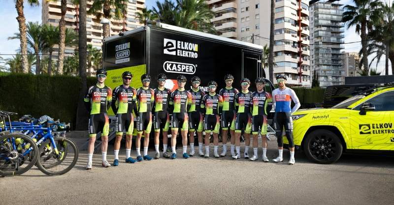 Az idei V4 Kerékpárverseny indulói: a külföldi kontinentális sorok!